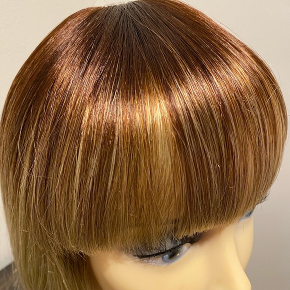 Wonder You China Doll Bob Synthetic Wig NWT - Picture 6 of 10
